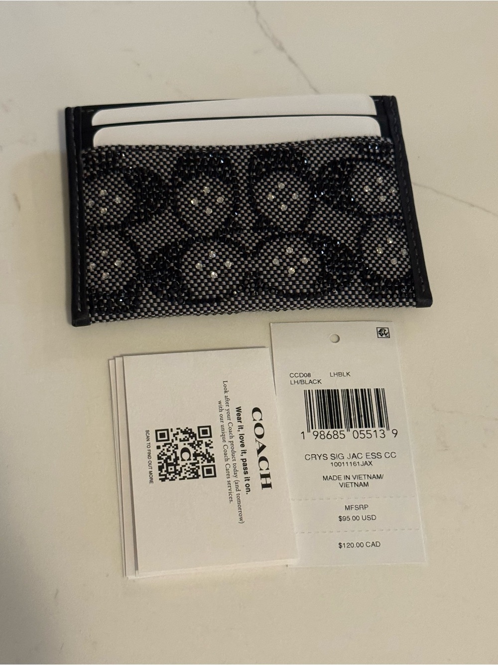 Coach Essential Card Case
In Black Crystal Signature Jacquard - Picture 2 of 7